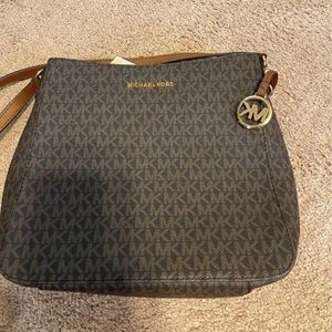 Brand new Michael Kors bag with tags!!